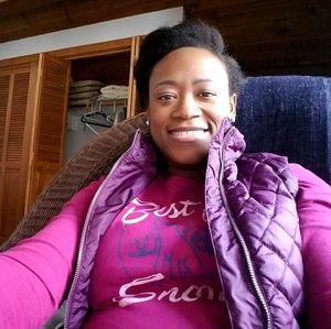 Meet your Posher, Clarelle